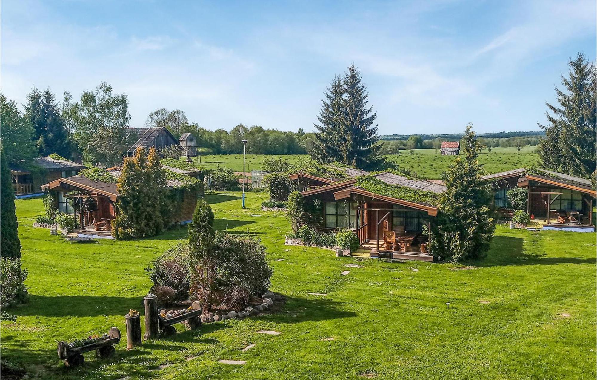Amazing Home In Wilczeta With Kitchenette Exterior photo